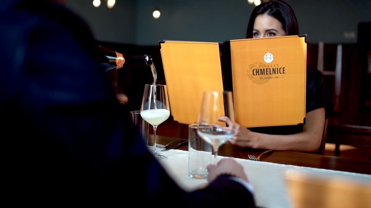 Natáčení v hotelu Chmelnice